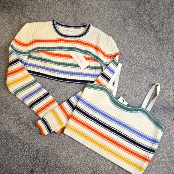Dance & Marvel Sweaters - Dance & Marvel Two Piece Cropped Striped Sweater Size Large NWT